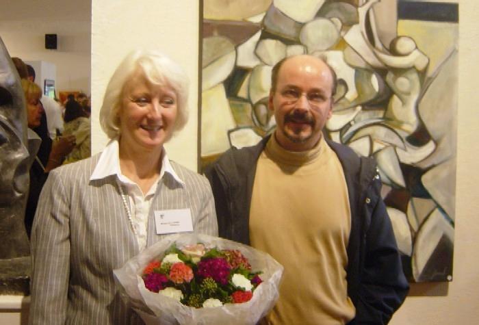 Michelle Boulanger, présidente de l'Association artistique d'Etampes, et le peintre et sculpteur Joël Giraud