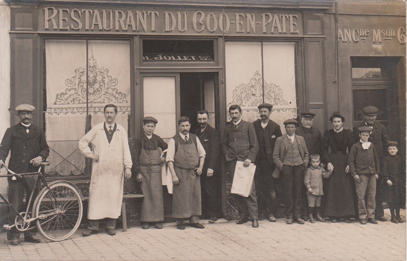 Le Coq-en-Pâte vers 1950 (carte-photo de la collection de Claude Pététin)