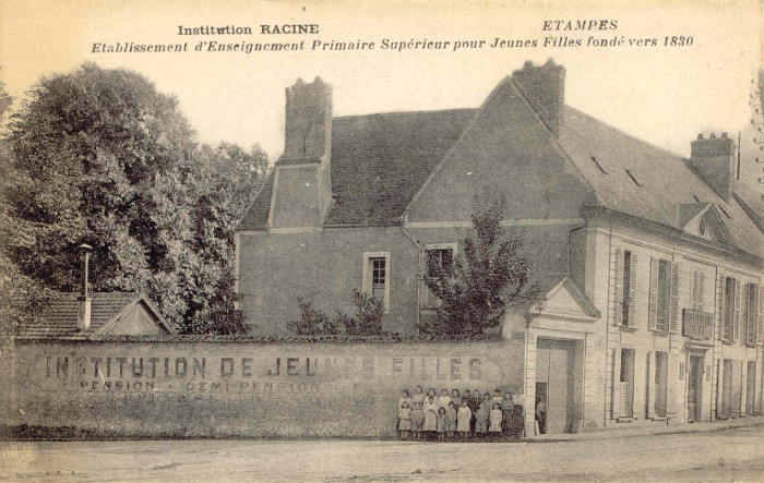 L'institution Racine à Etampes (carte postale Baudinière)