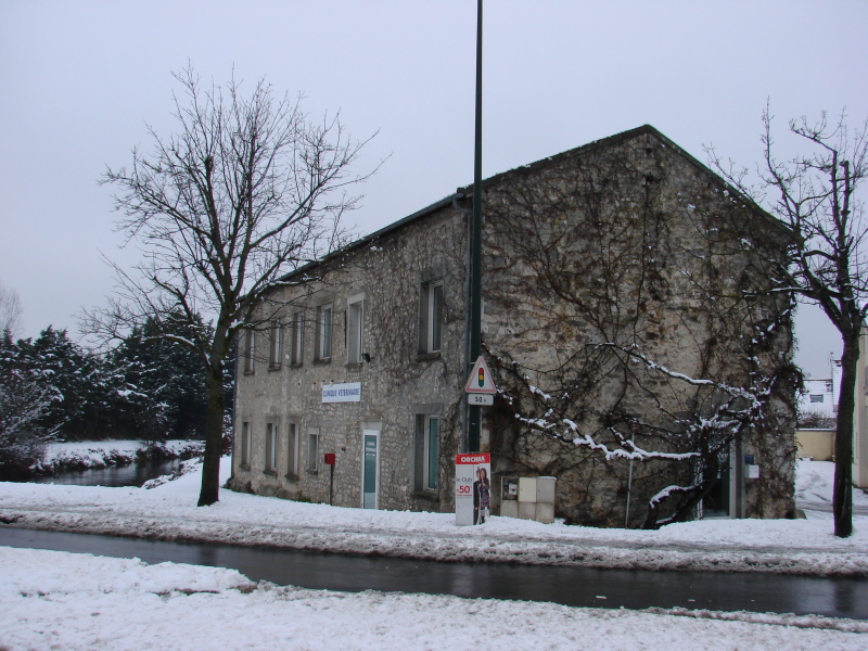 Le moulin des Fontaines le 20 décembre 2010 (cliché B.G.)