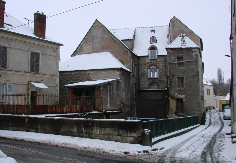 Le moulin du Bourgneuf au 20 décembre 2010 (cliché Bernard Gineste)