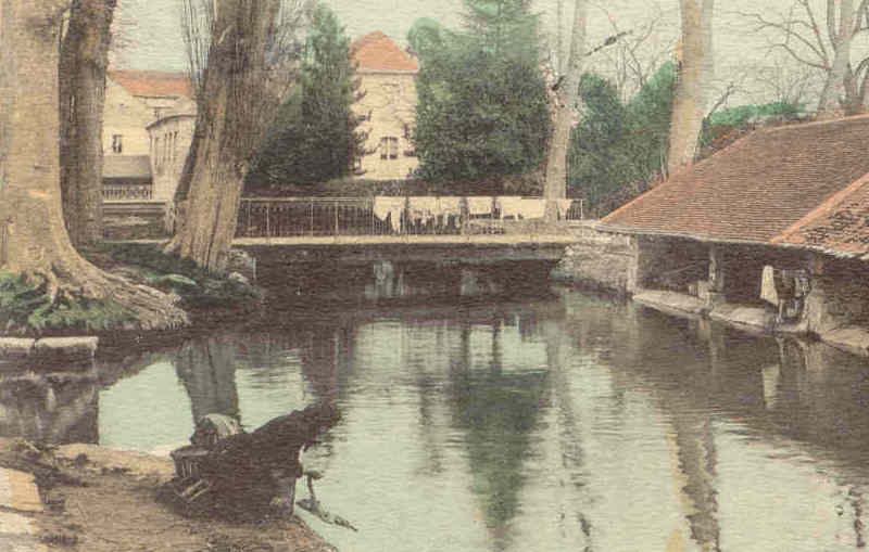 Le moulin en 1906 (cliché Bois)
