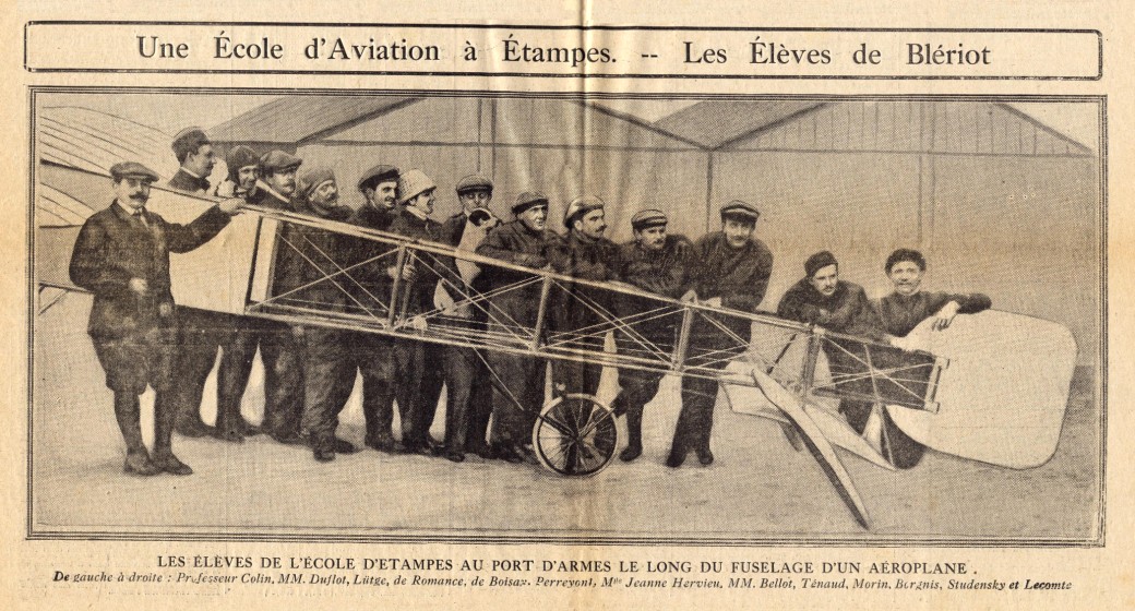 L'école Blériot à Etampes (cliché paru dans l'Excelsion le 3 février 1910)