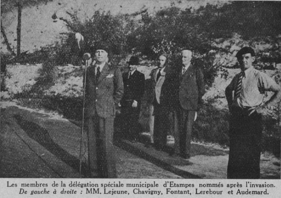 Les membres de la délégation spéciale municipale d'Etampes nommés après l'invasion. De gauche à droite: MM. Lejeune, Chavigny, Fontant, Lerebour, et Audemard.