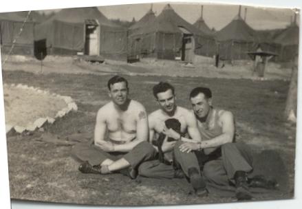 Le campement (juillet-août 1945)
