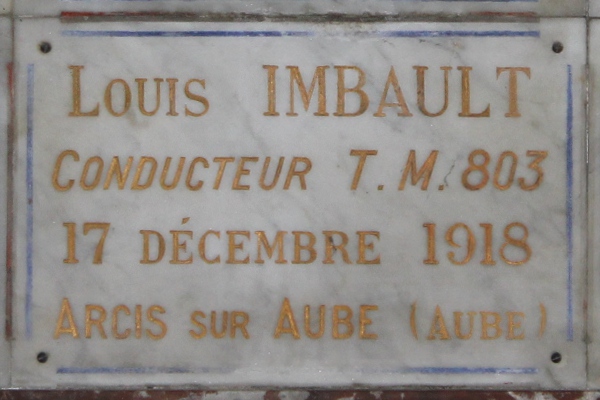 Plaque de Louis Imbault au mémorial de l'église Notre-Dame d'Etampes (1921)