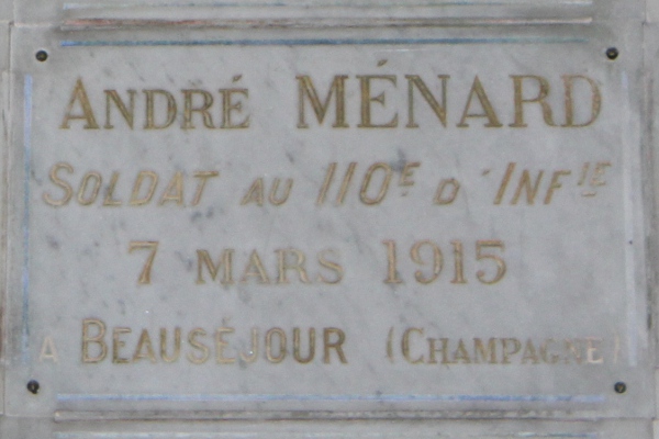 Plaque d'André Ménard au mémorial de l'église Notre-Dame d'Etampes (1921)