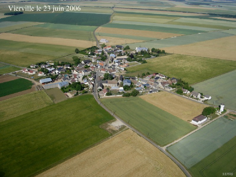 Vierville en 2006 (photographie aérienne de Michel De Pooter)