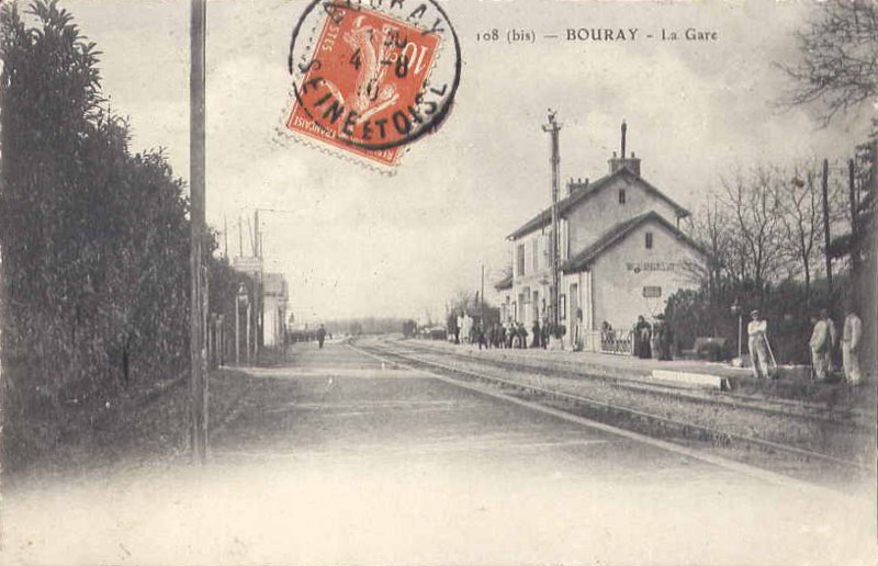 Bouray (carte postale Mulard n°108 bis: La Gare)