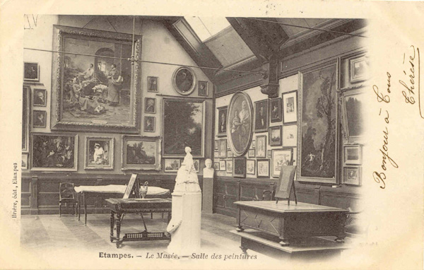Une salle du Musée en 1903