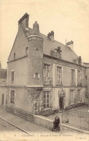 La maison dite d'Anne de Pisseleu en 1903
