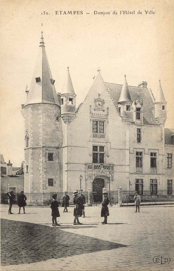 Ernest Le Deley: Etampes, Donjon de l'Hôtel de Ville (1908)